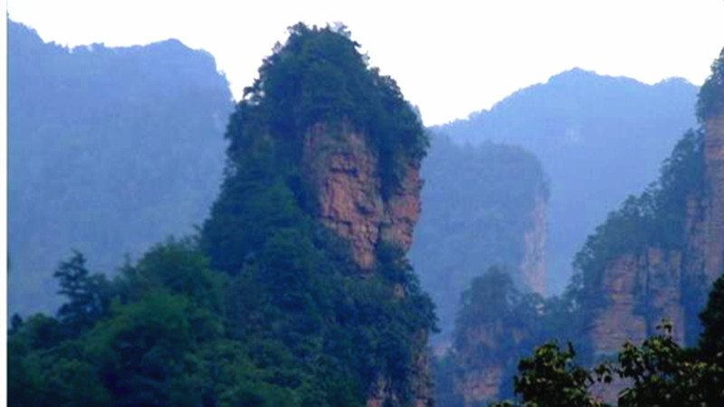 5 Days Zhangjiajie Honeymoon Travel with Tianmen Mountain