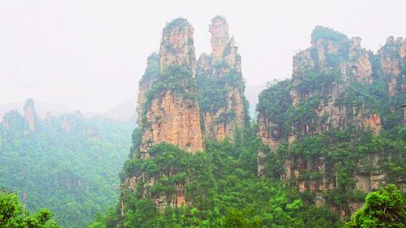 4 Days Zhangjiajie Honeymoon Tour