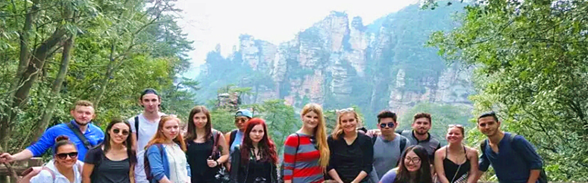 7 Days Zhangjiajie Fenghuang Tongren Tour