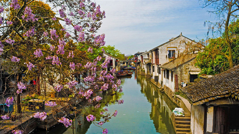 12 Days Beijing Xi'an Guilin Hangzhou Suzhou Shanghai Tour