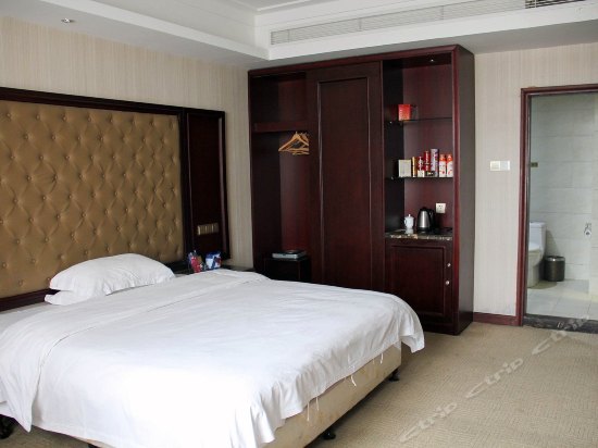 Shengtong Hotel Loudi