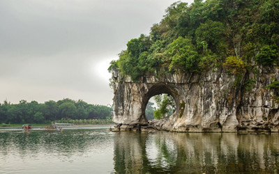 Guilin Elephant Trunk Hill 