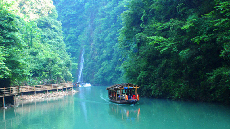 Shenquan Lake