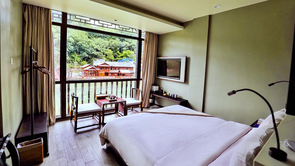 Floral Lux Hotel · Moon Light Fenghuang