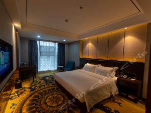 Chenlong Jinzhan Hotel